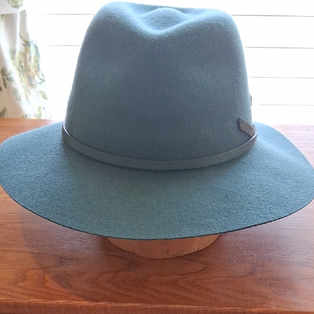 Helen Kaminski Carly  Wool Hat, OS
